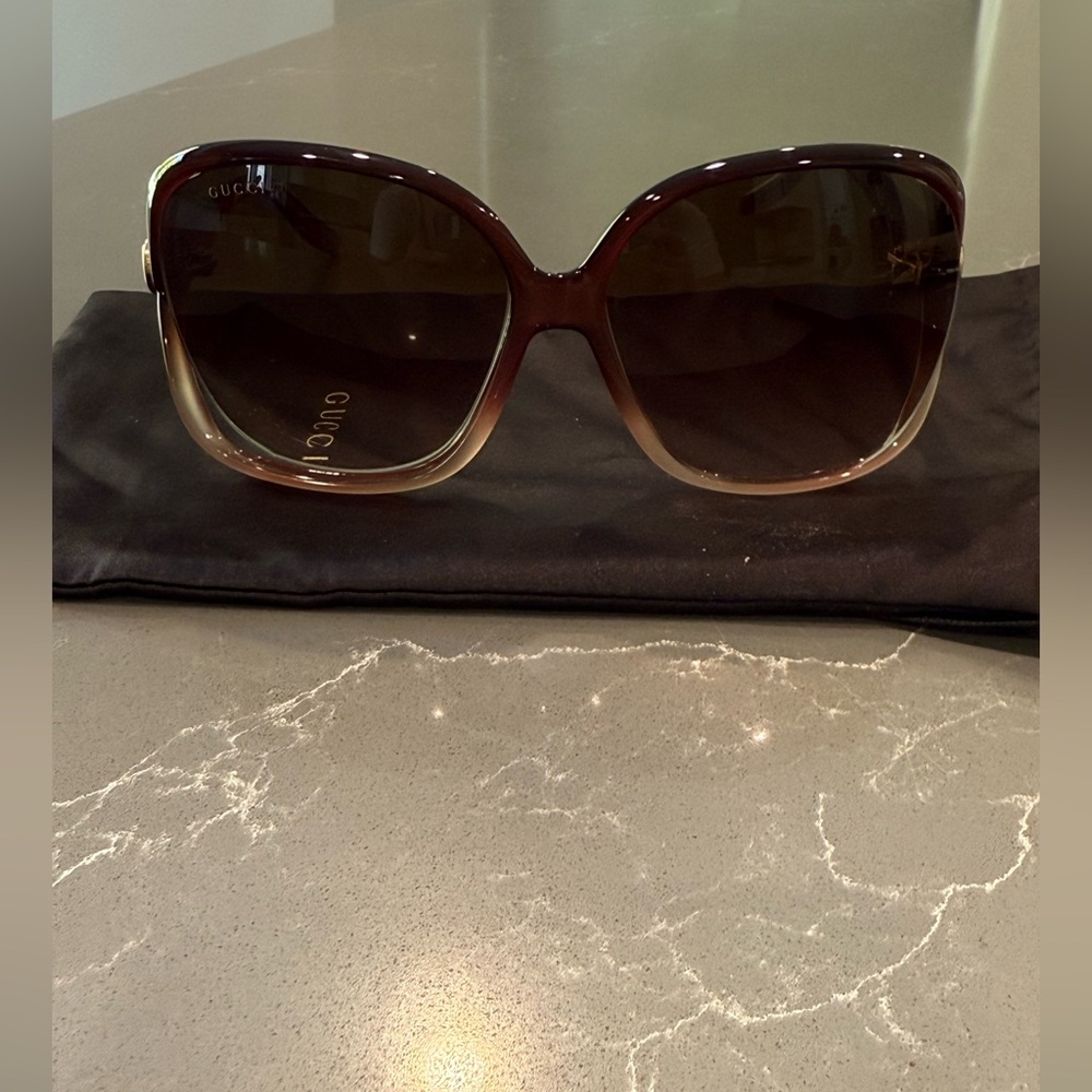Gucci Women's Elegant Brown Sunglasses